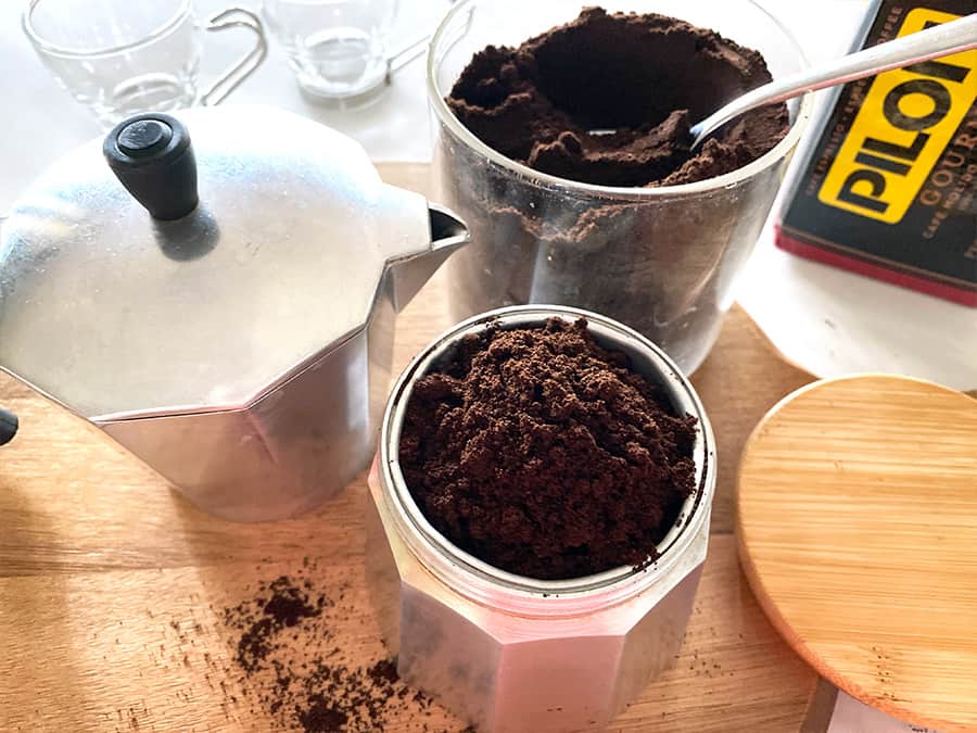 how to make cuban coffee in a moka pot